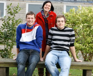 Unsere Video-Gruppe 3 hat sich in finstere Tunnel gewagt. Anne , Dustin (links) und Marcel. Foto: Sonja Nowack
